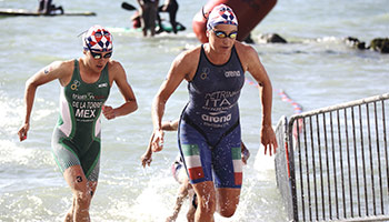 Elena Petrini Campionessa mondiale aquathlon